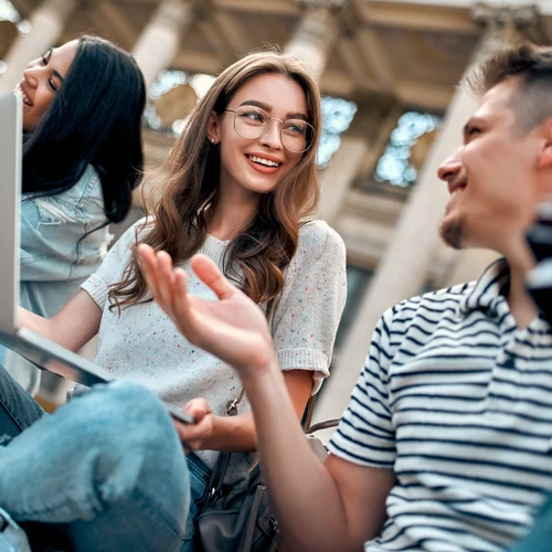 Students Have A Chat